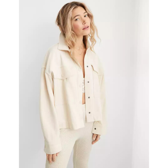 aerie Jackets & Blazers - Aerie Fleece Cropped Shacket in Vintage Vanilla Heavyweight Crop Jacket Large